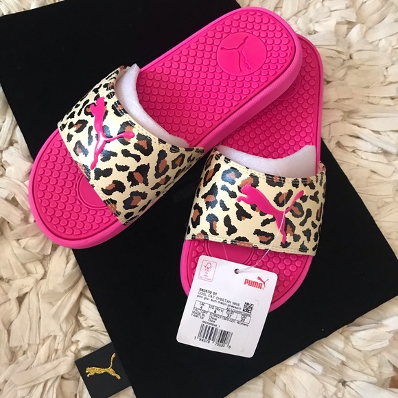 puma slides leopard